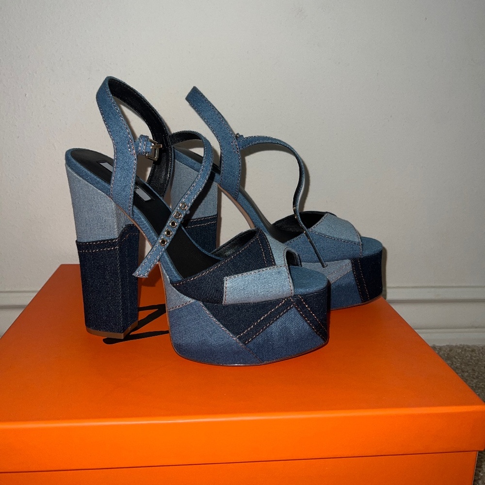 ZIGI NY Yaiza Platform Denim Sandals